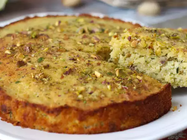 Hemligheten bakom en ultrafuktig, lätt tårta? Den här oväntade ingrediensen förändrar allt...