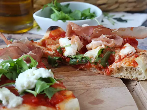 Upptäck pinsa: det lättare alternativet till pizza, färdigt på bara några minuter hemma