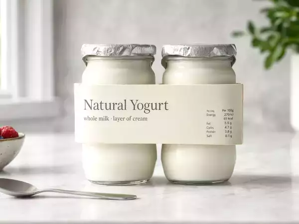 Många yoghurtar verkar hälsosamma, men etiketterna berättar en annan historia