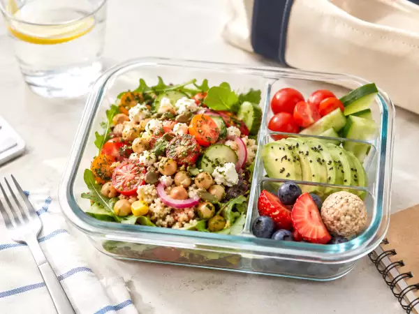 Sommarlunchlåda: enkla recept att ta med till kontoret när det är varmt!