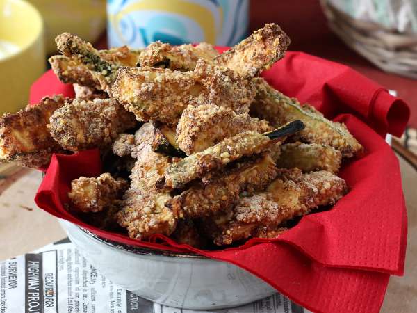 Zucchini i luftfritösen: 6 snabba recept som försvinner i en munbit till middag