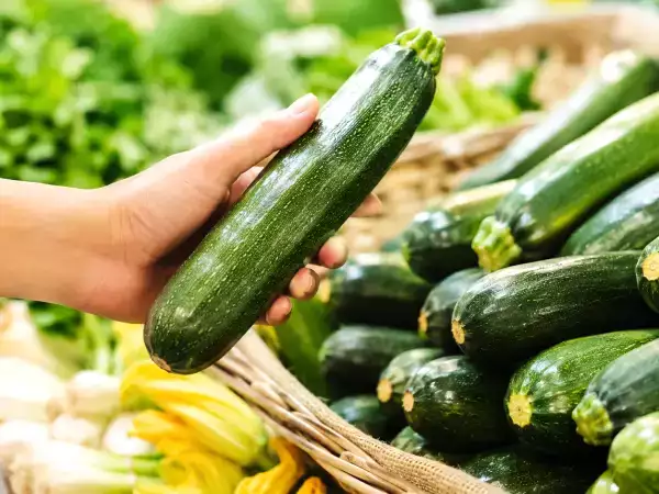 Så här väljer du de perfekta zucchinierna varje gång: de små praktiska detaljerna som nästan alla förbiser