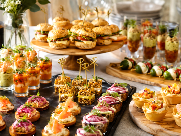 Hemlagad buffé: 28 minirecept för en aperitif som är värdig en cateringfirma