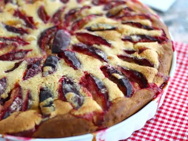 Recept på plommondesserter för att få ut det mesta av sensommarens saftigaste frukt – enkla, imponerande idéer