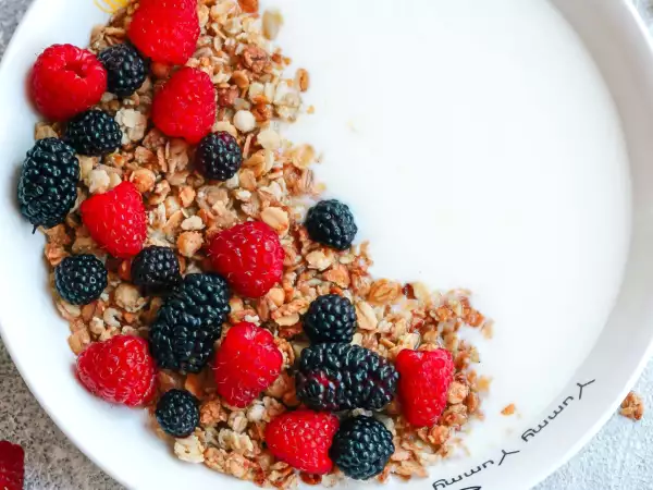 Grekisk yoghurt eller kvarg: vilket ska man välja när man är noga med vad man äter?