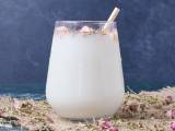 Varför pratar alla om Kefir? Upptäck ögonblickets dryck!