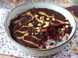 Artiklar: Overnight oats med röd frukt och choklad: den hälsosamma frukosten du behöver direkt på morgonen