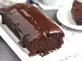 Artiklar: Du kommer aldrig att gissa den hemliga ingrediensen i den här saftiga och fluffiga chokladkakan.
