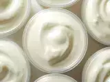 Artiklar: Att äta yoghurt varje dag: bra för hälsan eller inte? Här är det vetenskapliga svaret