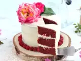 Artiklar: Valentine's Red Velvet Cake: den mest romantiska kakan att göra (röd, sammetslen, oemotståndlig)