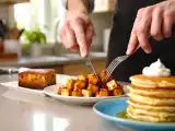 Artiklar: Dagens meny, 24 juni: en smakfull kombination av grönsaker, tofu och pannkakor
