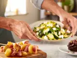 Artiklar: Dagens meny, 5 juli: en smakrik 3-rätters med aptitretare, citronzucchini och chokladpinecone