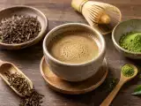 Artiklar: Kan hojicha ta över matchas plats? Det japanska rostade teet som blir allt populärare!