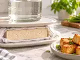 Artiklar: Pressa tofu utan press: enkla metoder för att få den krispig och smakrik hemma