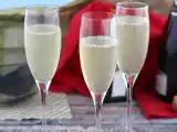 Recept Champagnesoppa, en festlig cocktail