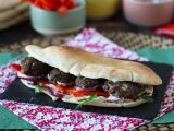 Recept Köfte - de turkiska köttbullarna i bröd