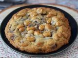 Recept Xxl hasselnöts-, mjölkchoklad- och pralinkakor