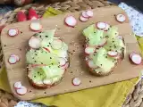 Recept Smörgåsar med färskost, gurka och rädisor