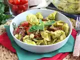 Recept Tortellinisallad med pesto