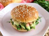 Recept Sandwich med räkor, avokado och koriander