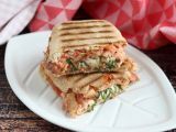 Recept Panini med lax, mozzarella och dill