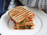 Recept Panini med chorizo och emmentaler