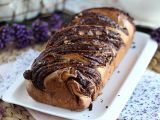 Recept Babka brioche med choklad och hasselnötter