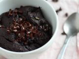 Recept Mug cake med choklad och jordnötssmör i mikrovågsugnen på 1 minut.