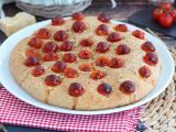 Recept Focaccia med körsbärstomater