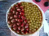 Recept Tårta med hälften fikon och hälften druvor