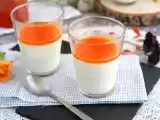 Recept Vaniljpannacotta med aprikoscoulis