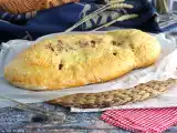 Recept Fougasse med bacon och lök