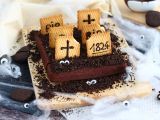 Recept Kyrkogårdsbrownie för halloween