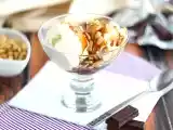 Recept Sundae, den söta amerikanska glassen