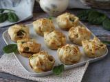 Recept Mini smördegsbakelser med spenat och getost