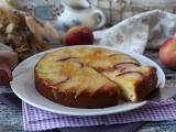 Recept Persikokaka med karamelliserad skorpa, saftig och smältande