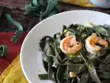 Recept Spirulina-pasta med räkor och citron: en näringsrik förrätt med unik smak