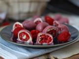 Recept Bitar med hallon, vit choklad och rubinröd choklad i franui-stil