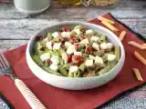 Recept Kall pasta med ruccolapesto, körsbärstomater och mozzarella: det fräscha och snabba sommarreceptet