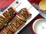 Recept Lavash kebab med tortillas, de berömda enkla ugnsbakade kebaberna!