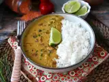 Recept Curry med röda linser och kokosmjölk: ett enkelt och krämigt recept