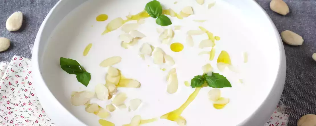 Andalusisk ajoblanco: den kalla soppa du alltid vill ha på sommaren