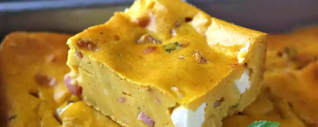 Smakrik skinka och feta brownie med pumpa: det perfekta receptet för återvinningssoppa!