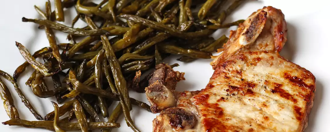 Hur tillagar man en fläskkotlett i airfryer?