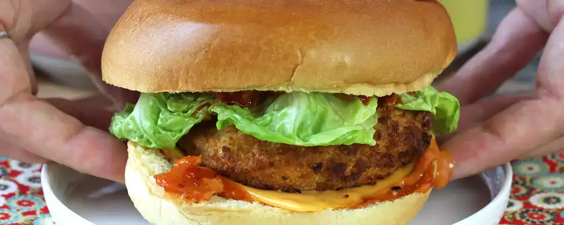 Kycklingburgare med koreansk panering: krispig, kryddig och riktigt läcker