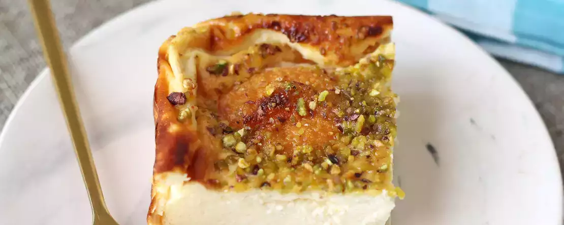 Cheesecake med smältande aprikoser