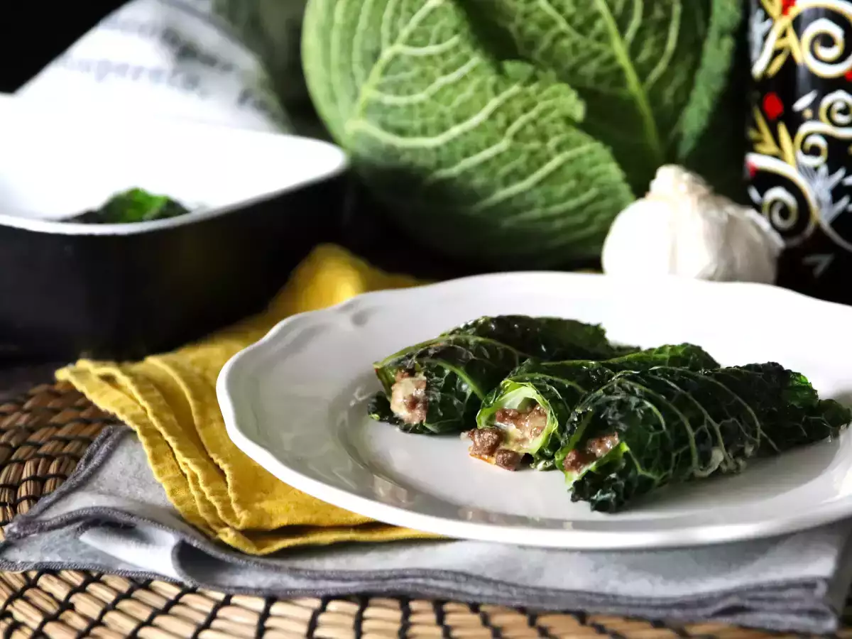 Recept Bakade savoykålsrullar, det enkla och billiga receptet för en familjelunch