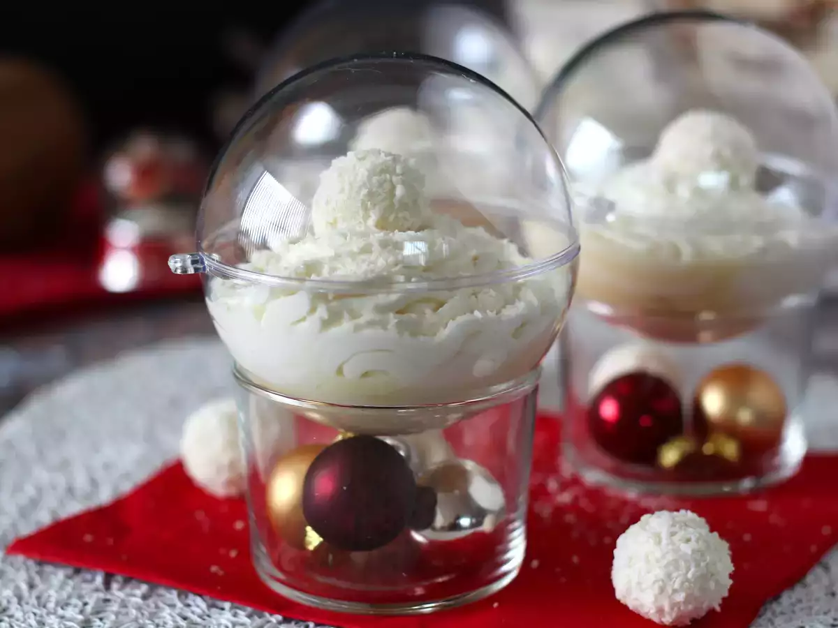 Recept Raffaello-liknande kokosnötsverriner utan bakning - en sagodessert i en snöglob