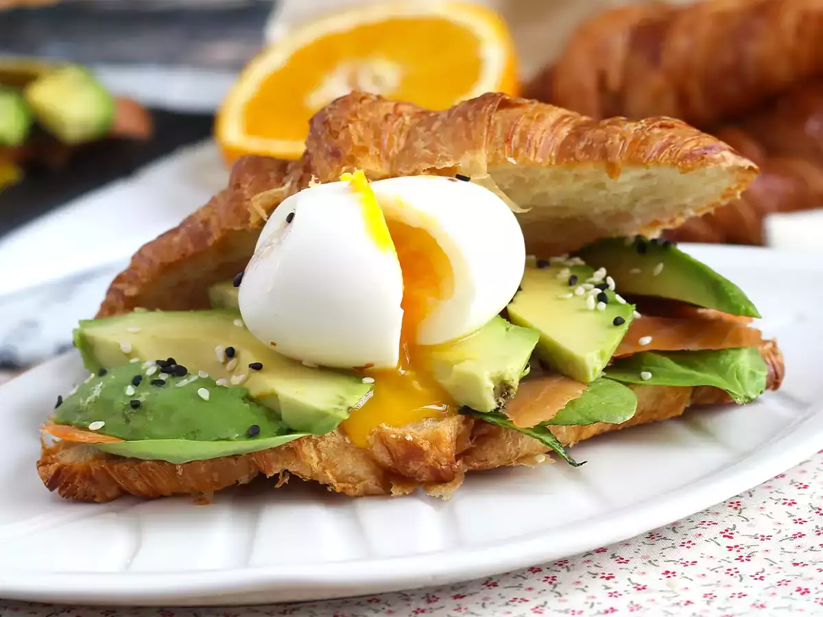 Recept Brunchsmörgås med croissant