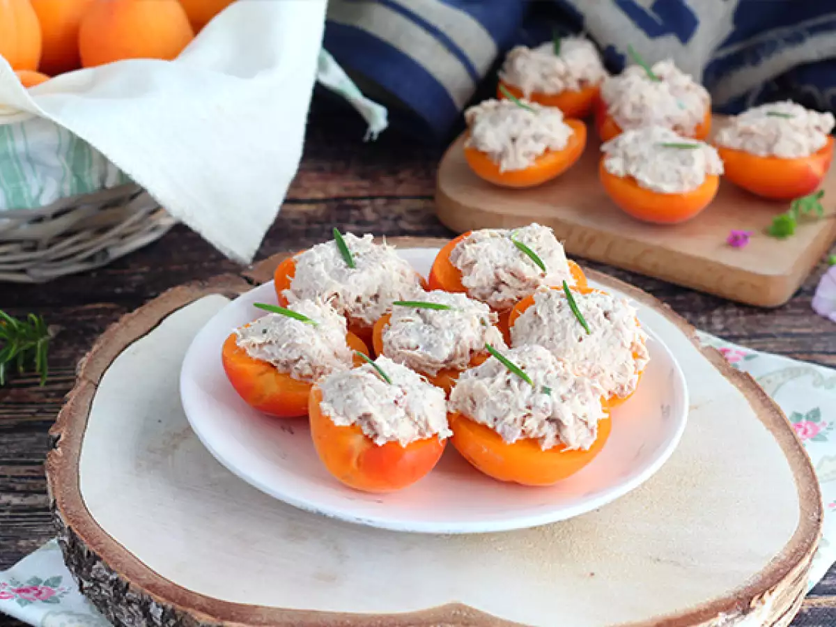 Recept Aprikoser fyllda med tonfisk och rosmarin